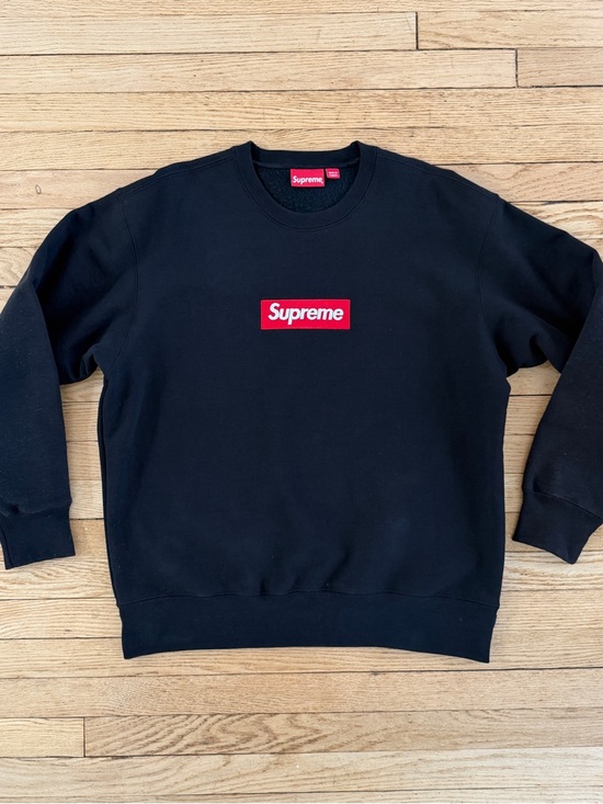 Supreme Other - Supreme FW22 Box Logo Crewneck in Black, Made in Canada
